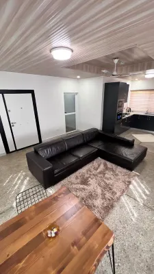 Modern 1-bedroom corporate apartment in charming East Legon with AC, WiFi