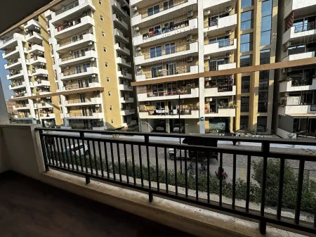 Spacious 3-bedroom apartment with AC, WiFi in wonderful Zirakpur