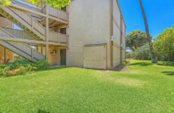 Tropical 2-Br Condo + Pool +  Hot Tub! Check Out Our Spring 2026 Specials