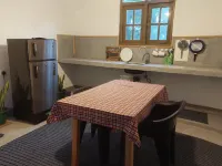 Charming 2-bedroom house 700 m to beach with AC, WiFi in welcoming Ahangama