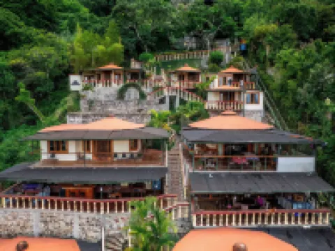 Jenna's River Bed & Breakfast Hotels in Panajachel