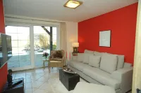 Apartment Bellevue in a chalet on Lake Sader Hotels in Buckow