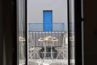 Checkers Your Luxury Stay