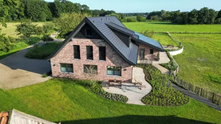 Alpakablick vacation apartment - including free alpaca meet & greet