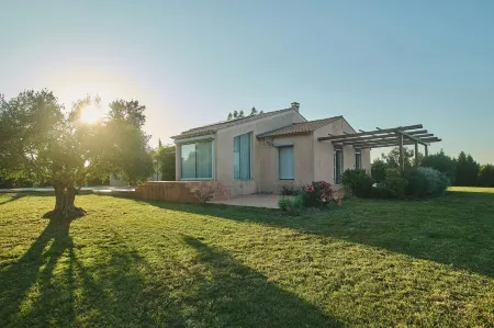 Villa du Mas Rose at Saint-Gilles in the Gard region of the Costières de Nîmes.