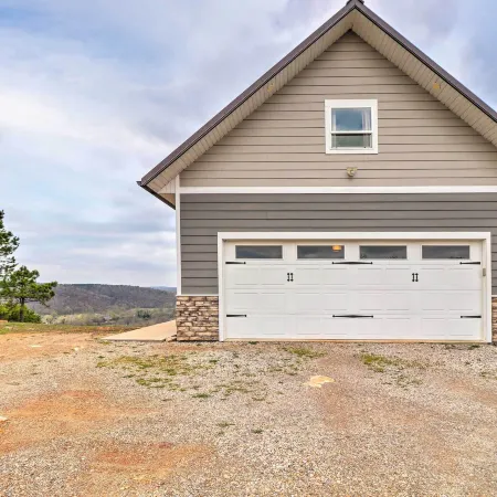 Quaint Norfork Studio w/ Million Dollar View!