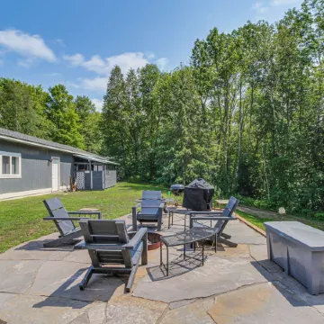 Quiet Lakefront Grand Rapids Cabin on 5 Acres