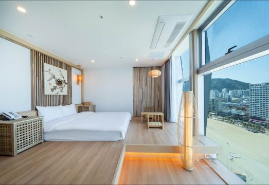 부산 광안리 호텔 료칸바다다 외관