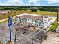 Comfort Inn & Suites - 2-Star