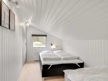 "Franka" - 950m from the Sea Отели в г. Lonstrup