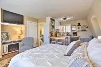 Lake Arrowhead Studio Near Hiking w/ Hot Tub - parking