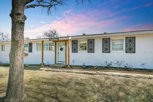 Hermes Ranch House with Hot Tub - 4 mi to Fred Hotels in Gillespie County