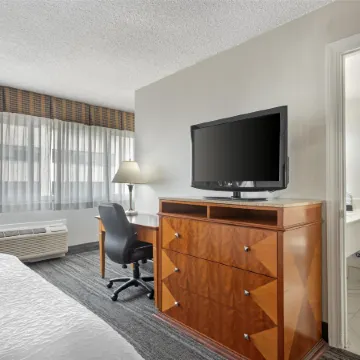 Best Western Plus Suites Downtown