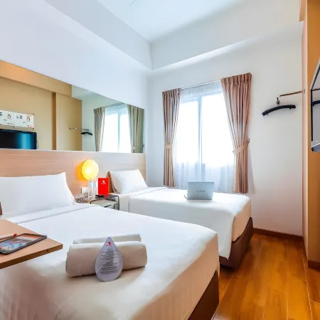Monoloog Hotel Pekanbaru Отели рядом с достопримечательностью «Река Сиак»