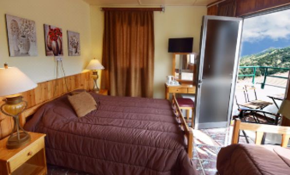 Christys Palace Hotel - Housity