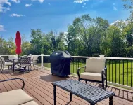 Mulberry Manor House<br> Spacious, Private & Peaceful Retreat  -