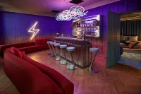 The Social Hub Madrid - Quầy bar