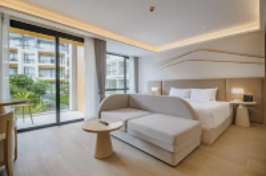 Pool View Condo 2204, Wyndham Garden Resort Hotels in Nai Ton Beach