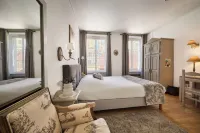 The Originals Boutique, Hôtel de la Balance, Montbéliard Hotels in Montbeliard