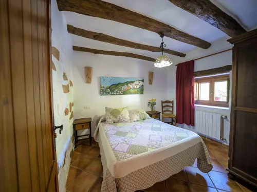 Holiday Home in Laroya near centre