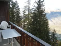 Valley-view apartment in Veysonnaz Hotels in Sion