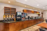 Best Western Plus Service Inn  Suites - breakfast