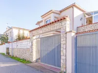 Villa in Empuriabrava with Private Pool