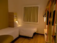 Ibis Budget Lorena Hotel a Lorena