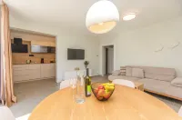 Apartment Danijela Hotels in Primosten