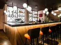 Best Western Premier Westlands - Baarit