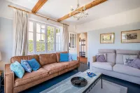 Villa in Koksijde Near Zeedijk Hotels in Koksijde