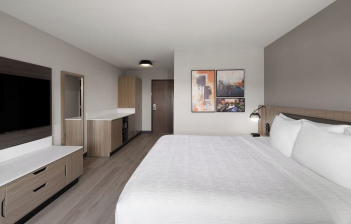 La Quinta Inn & Suites by Wyndham Greenville