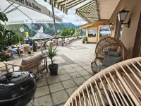 Alpenhotel Edelweiss Hotels in Maurach