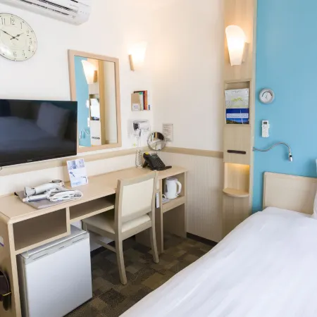 Toyoko Inn Shin-Aomori-Eki Higashi-Guchi