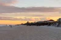 "Sand Dollar Suites" Suite 4: A Short Stroll from Our Sandy Shores! - ビーチサイド
