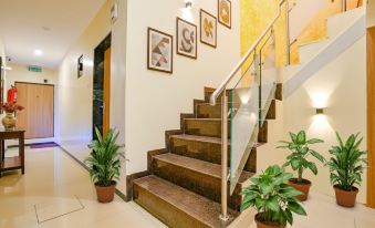 FabHotel Prakash Inn - Nr Mumbai International Airport