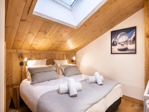 Apartment in La Chapelle near Ski Lift