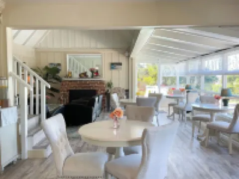 Carmel Green Lantern Inn