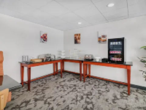 Baldwin Inn and Suites Hotels in West Springfield