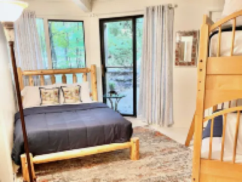 Windmill Cottage at Abbey Springs Near Lake & Shops!