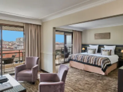 เกรย์ ดัลเบียง บาริเย คานส์ โรงแรมในคานส์