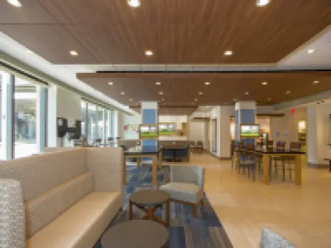Holiday Inn Express & Suites PITTSBURGH NORTH SHORE by IHG Hotels in Pittsburgh