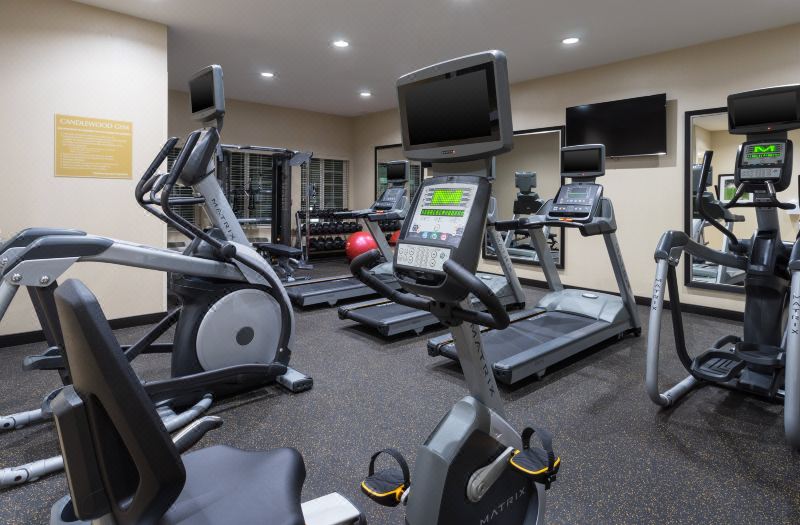 Candlewood Suites Grove City - Outlet Center by IHG photo 2