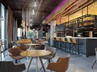Moxy Szczecin City Hotels near Central Cemetery