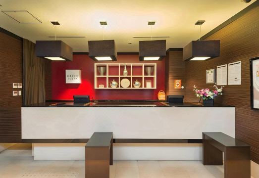 호텔 그랜드 프레사 아카사카 외관