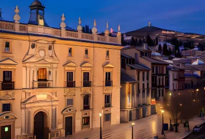 AMC Granada Hotels near Royal Chapel of Granada