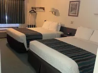 Rails Inn Hotels in Forsyth