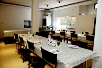 Hotel Valna Estate Mountain View Kausani by Hrg Hotels in Kausani State