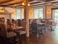 Four Columns Inn - breakfast