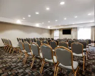 Comfort Suites Independence - Kansas City